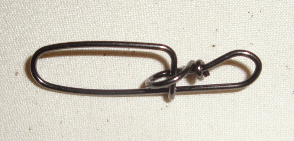 Nylon-Coated Wire Leader with Crane Swivel & Snap