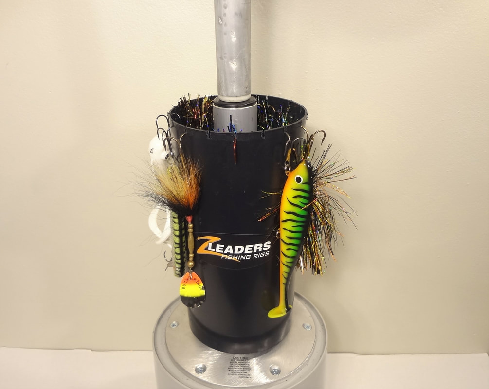 BOAT SEAT LURE CADDY